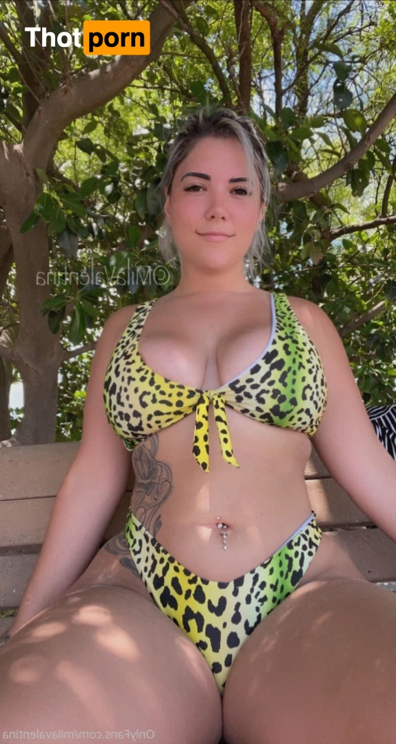 Mila Valentina 14709470