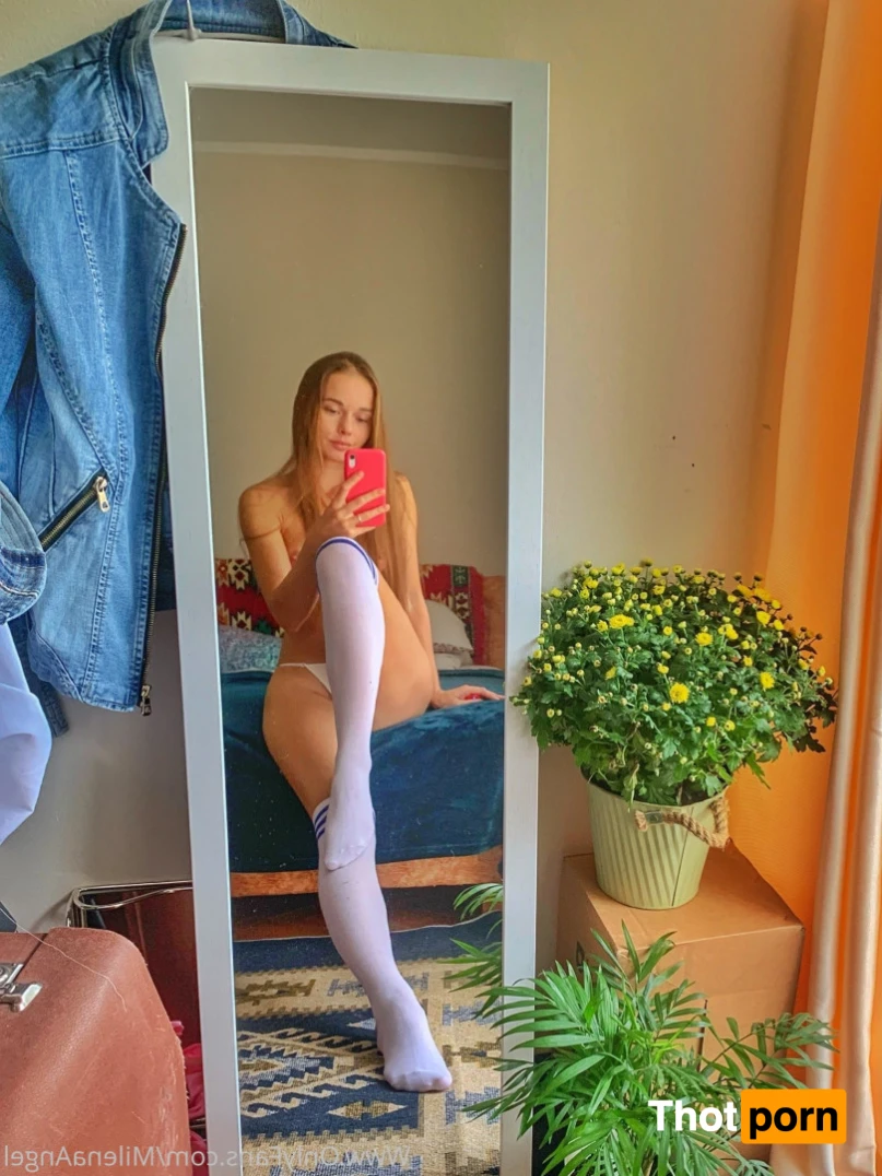 Milena Angel 14694882