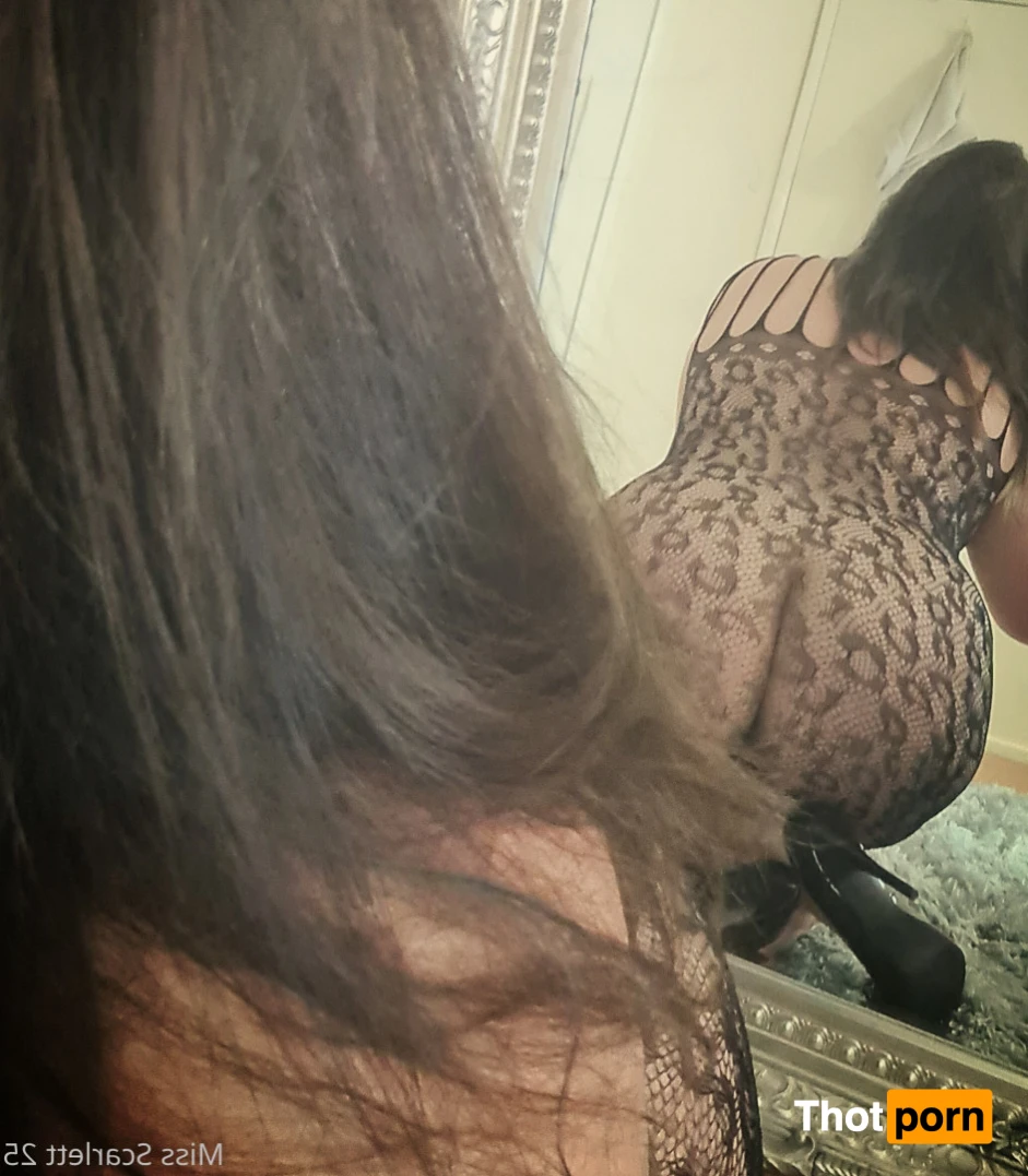 MissScarlett25 14347722