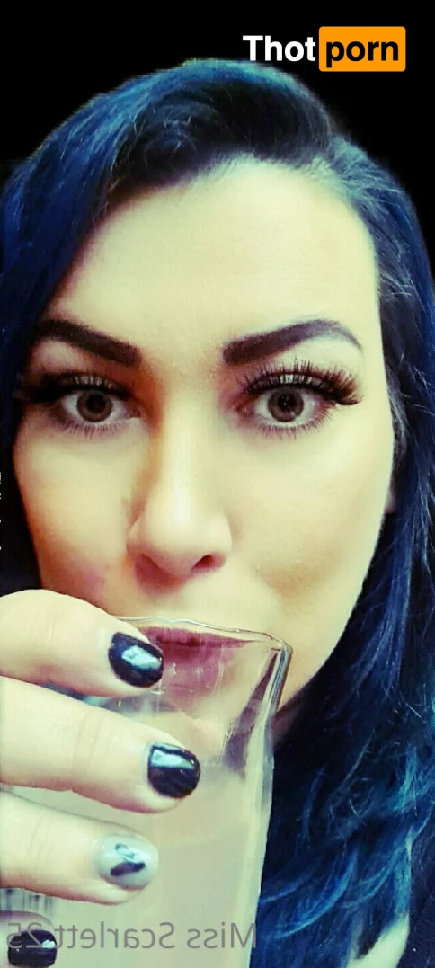 MissScarlett25 14347794