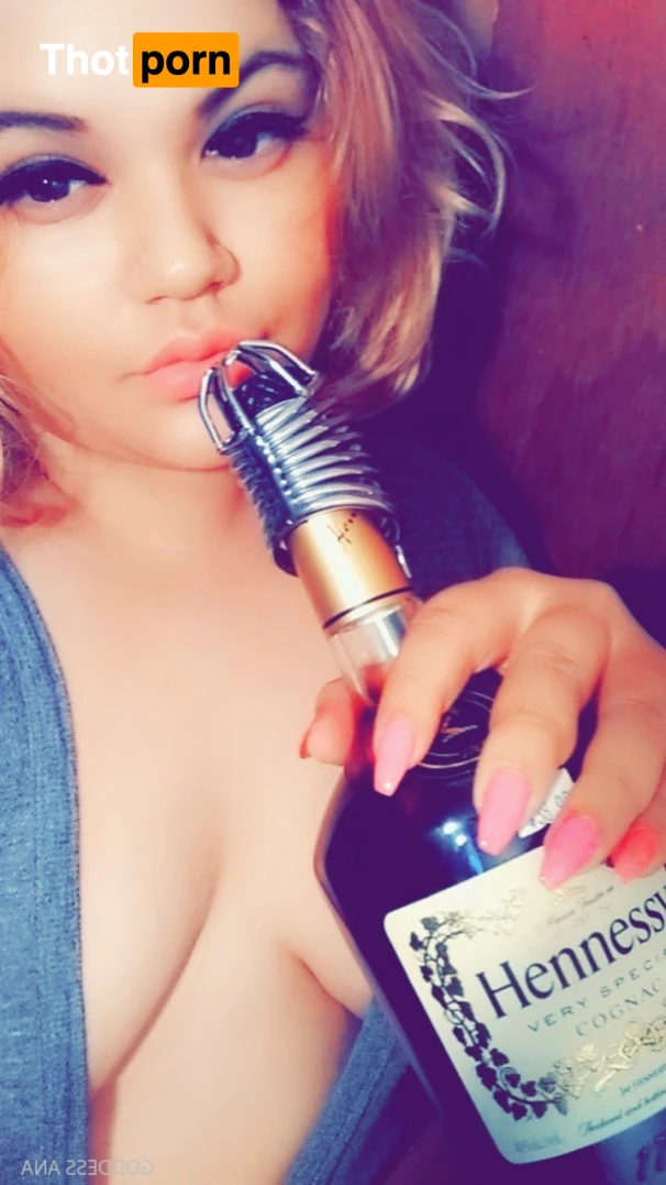 GoddessAnaaa 14335590