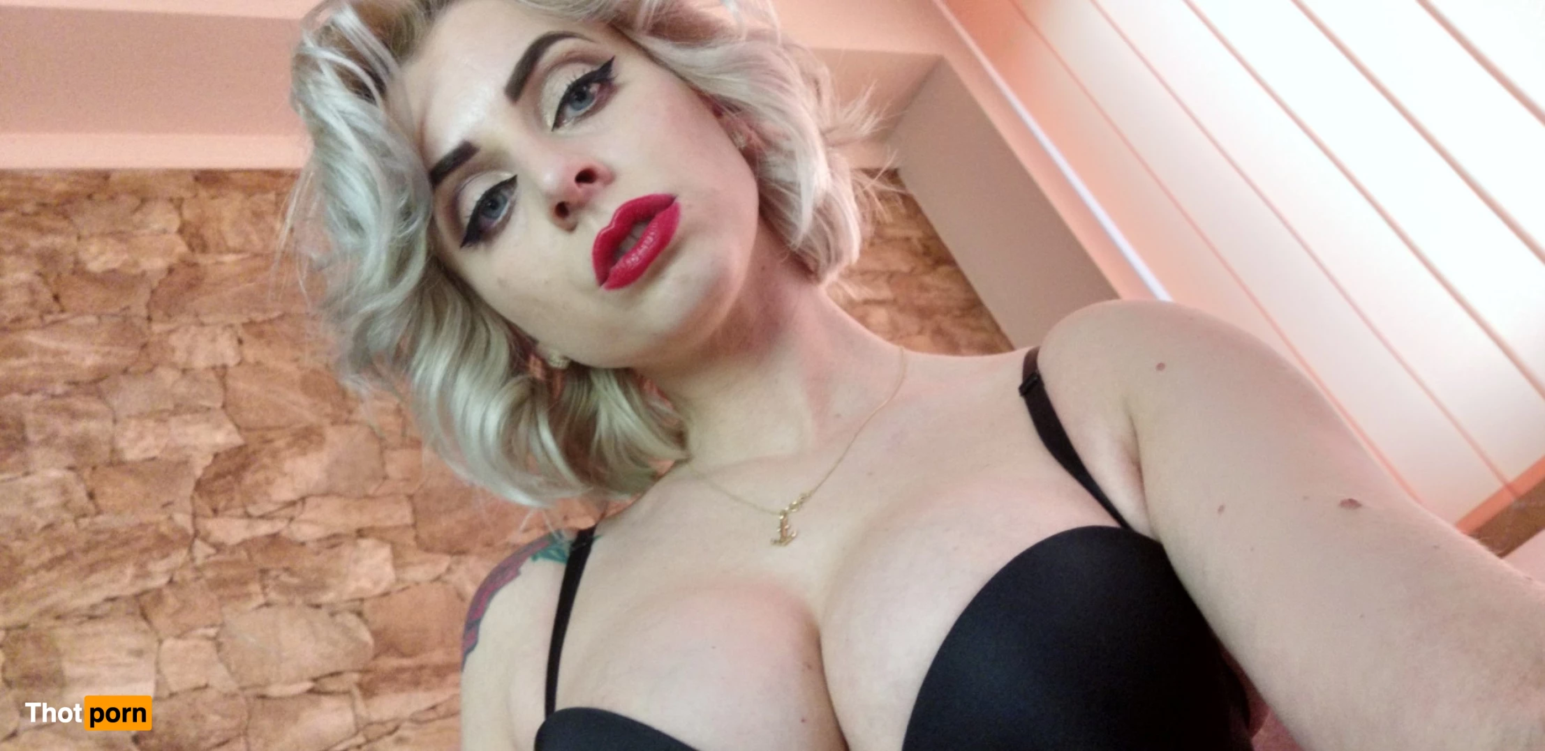 MoneyGoddesss 8486773