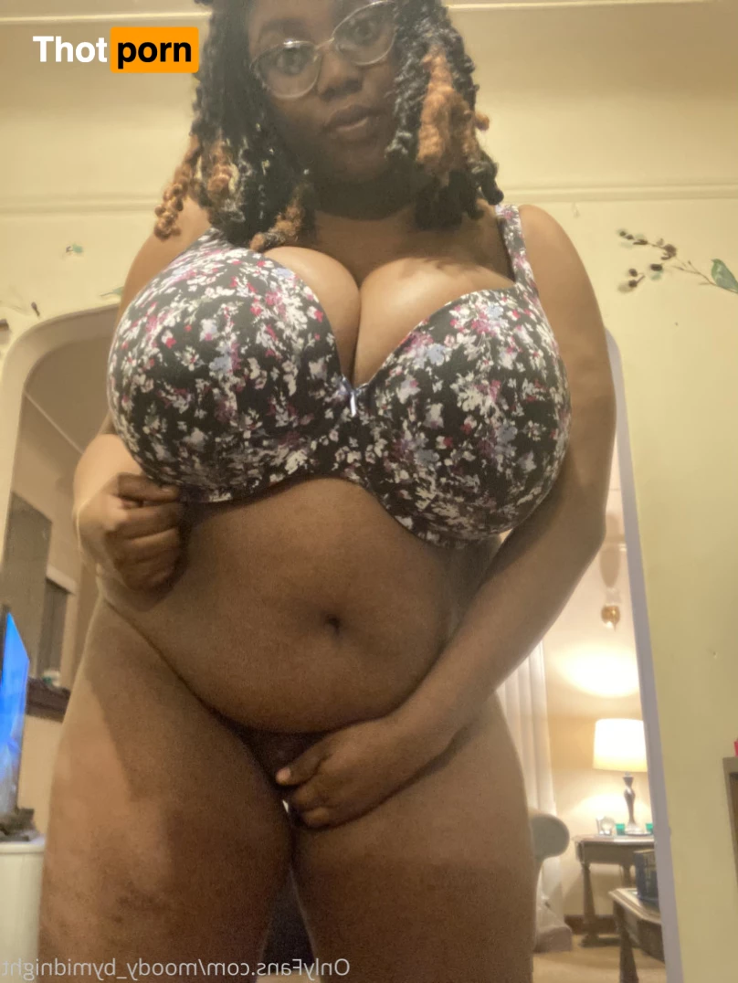 Moody Taylor 8504430