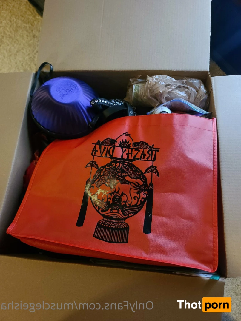 MuscleGeisha 8501614