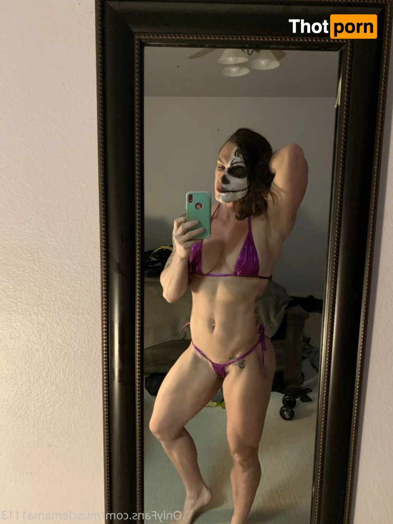 Musclemama1113 8381442