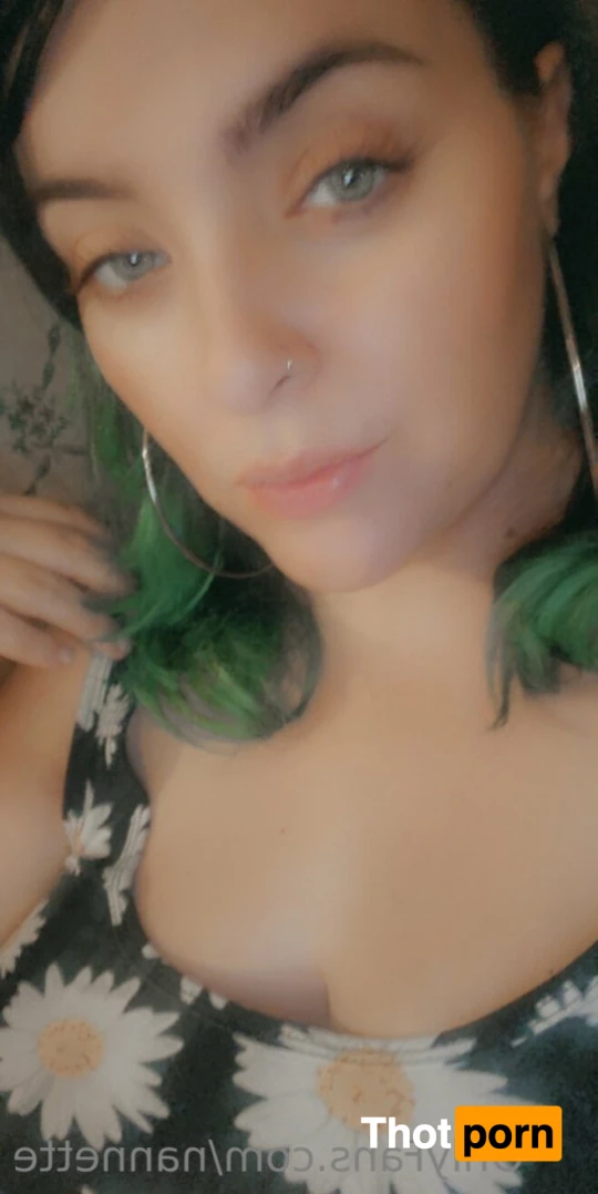 Goddess Nannette 8367414