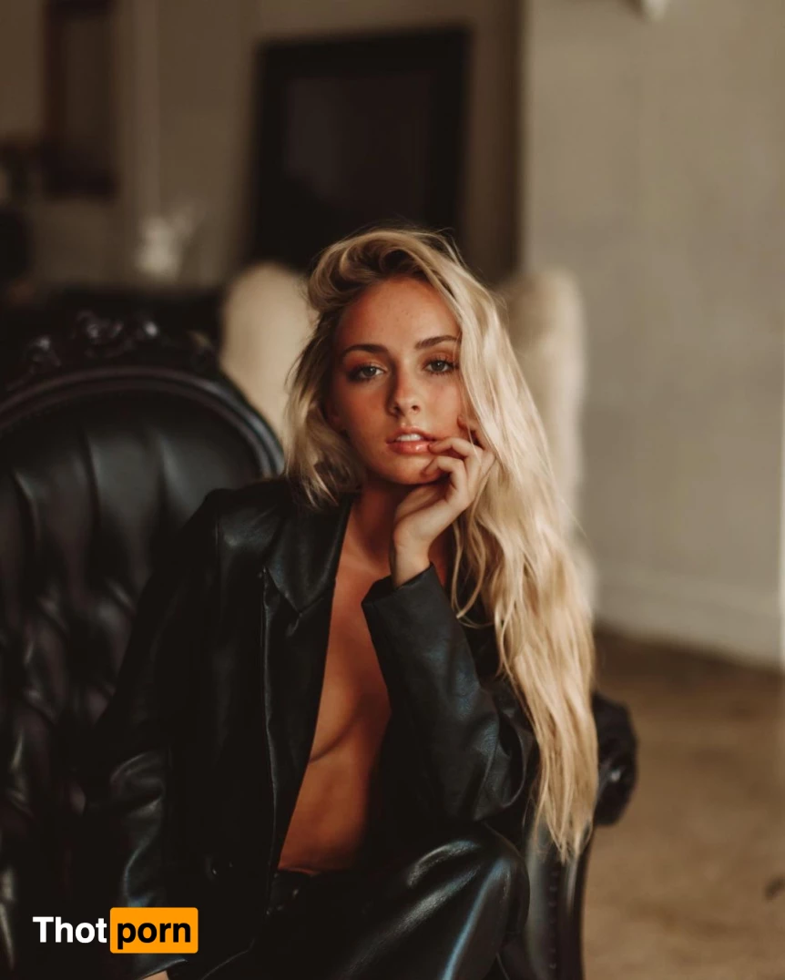 Natalie Reynolds 8366980