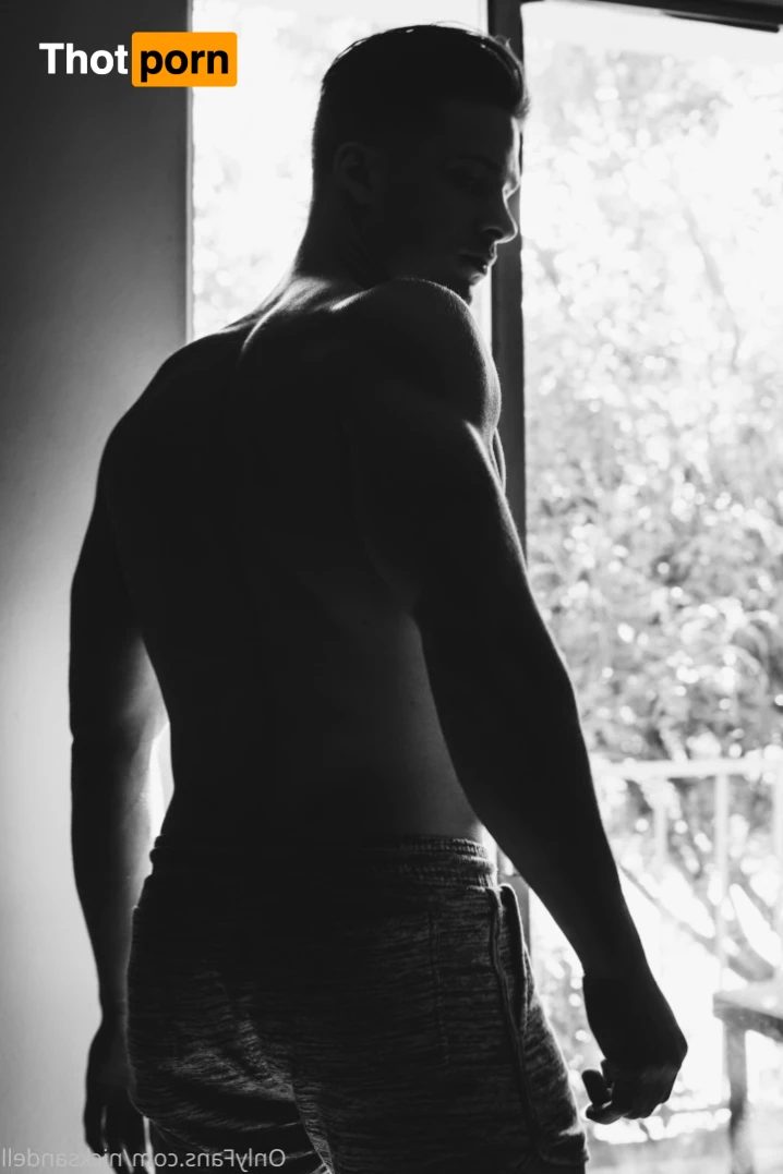 Nick Sandell 10208034