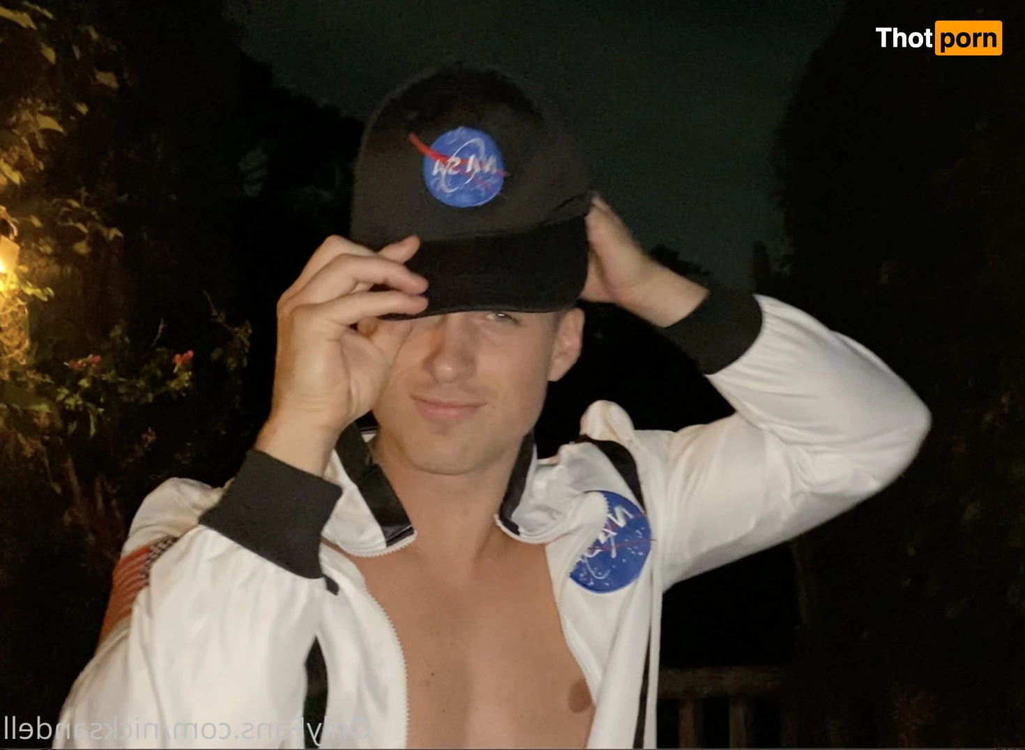 Nick Sandell 10208105