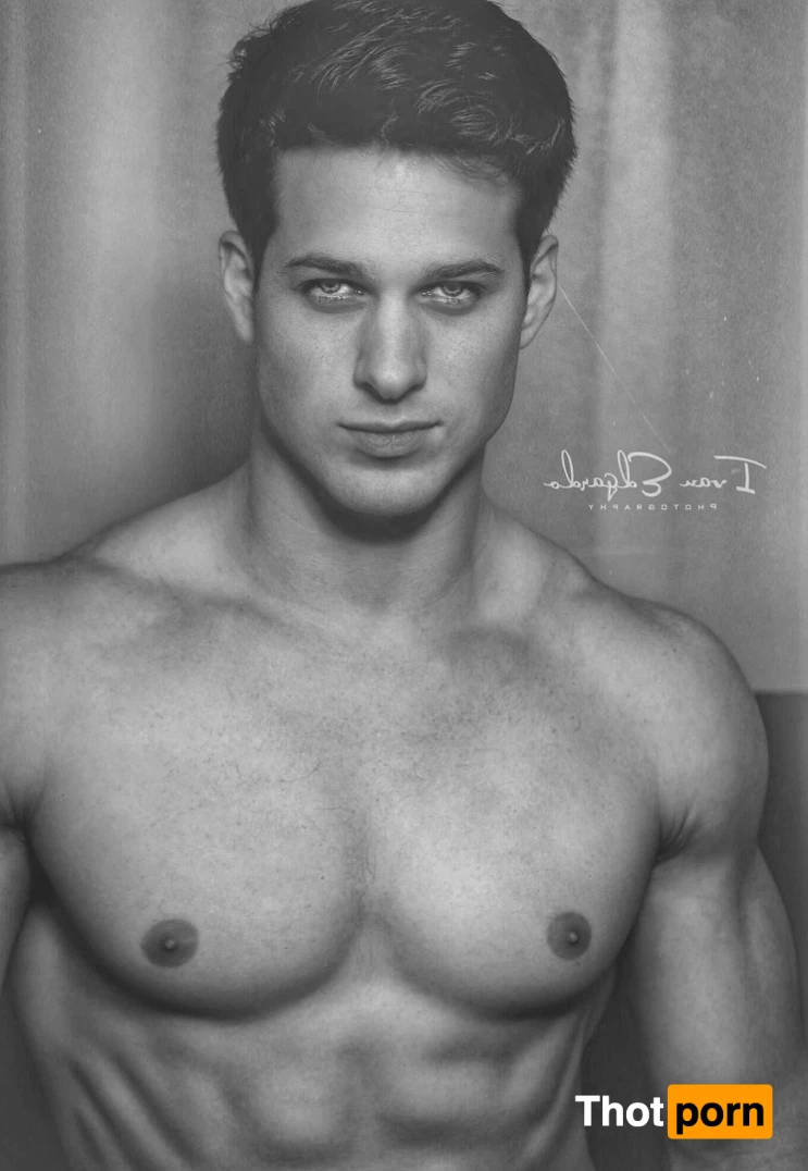 Nick Sandell 10208113