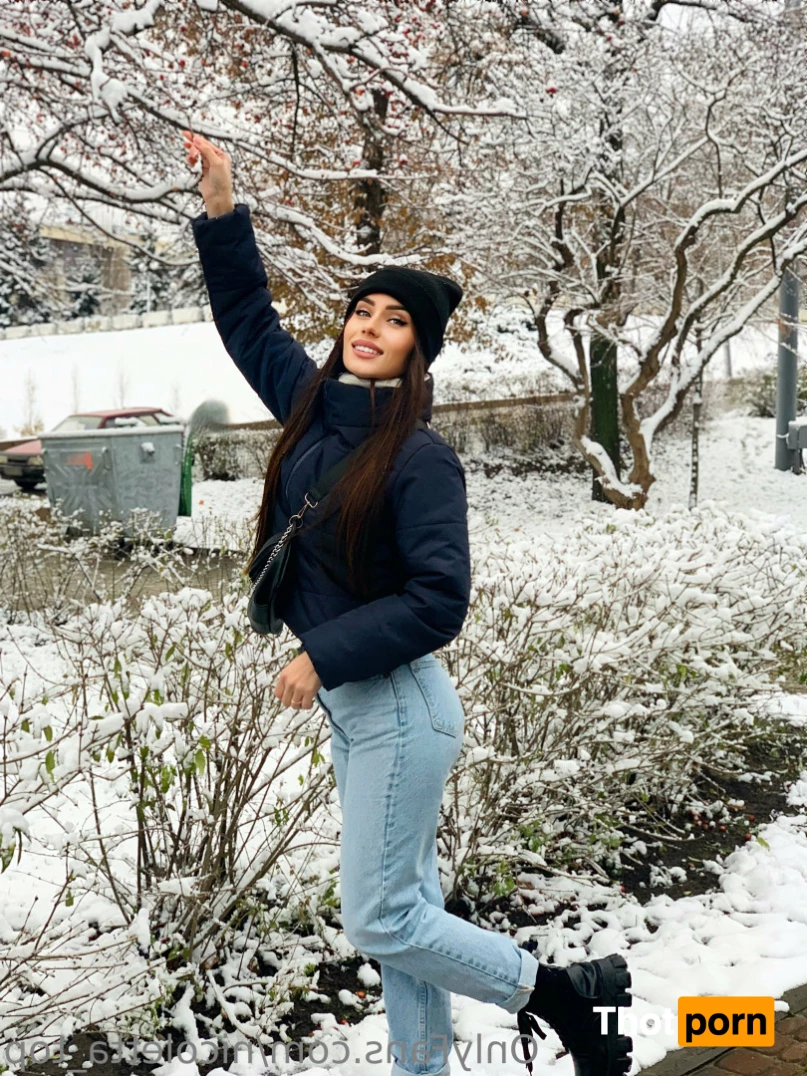 Nicole❤️ 8320315