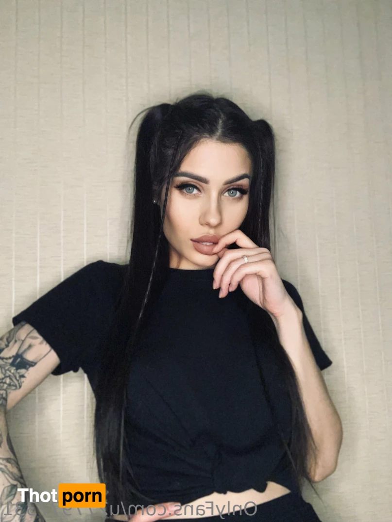 Nicole❤️ 8320348