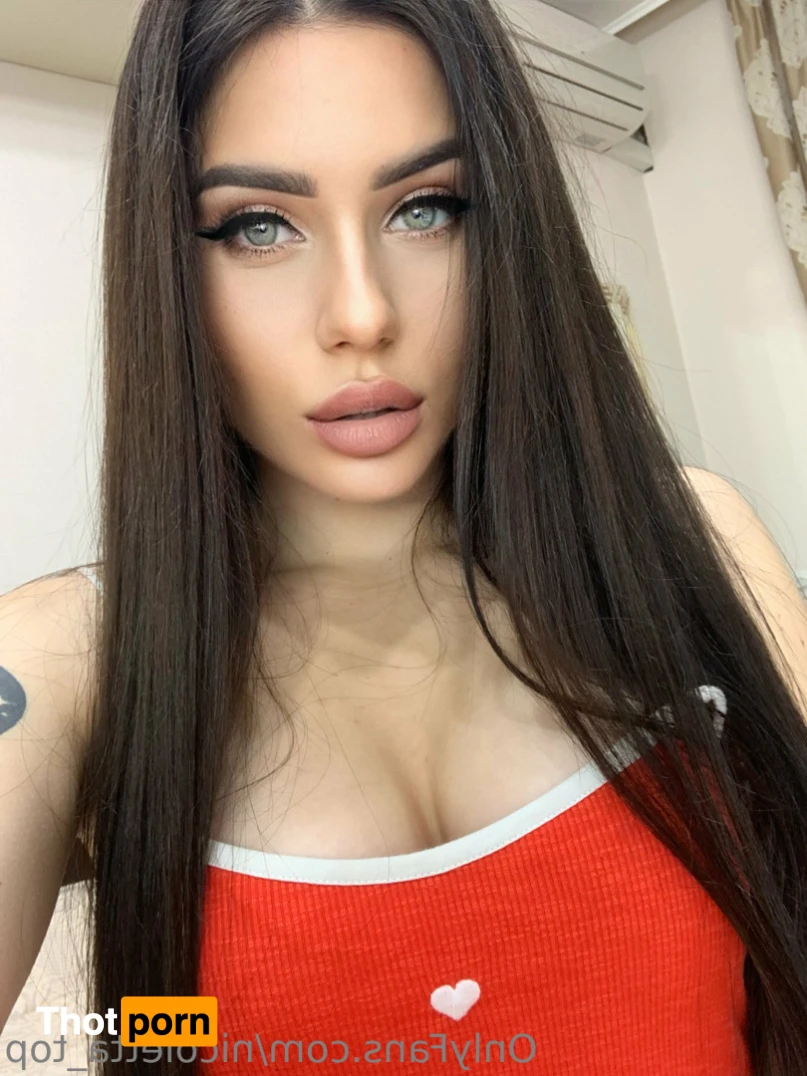 Nicole❤️ 14015781