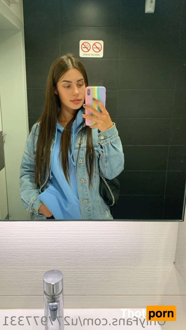 Nicole❤️ 14015902