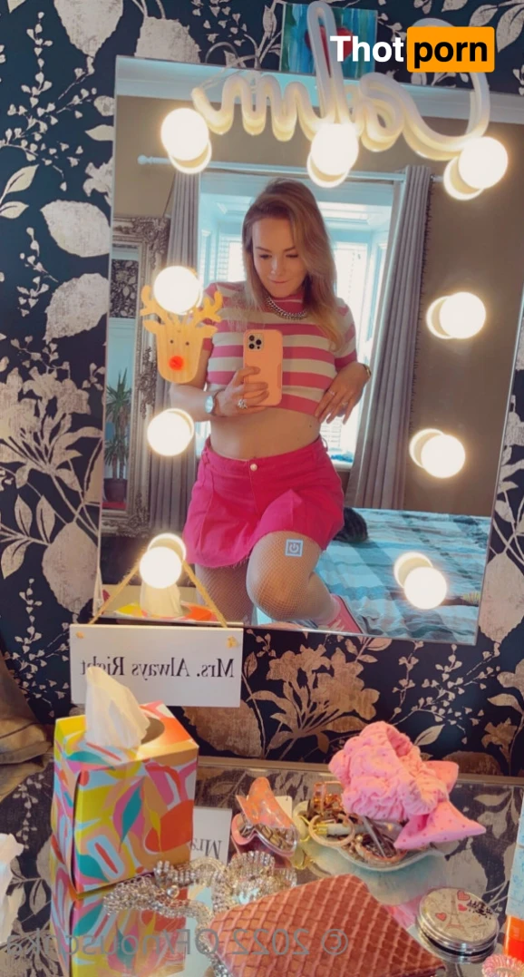 𝗻𝗼𝘂 🇮🇪 13911070