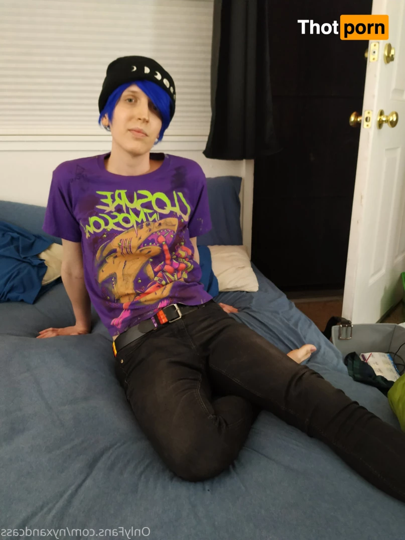 Cass &amp; Nyx 🔞 8442695