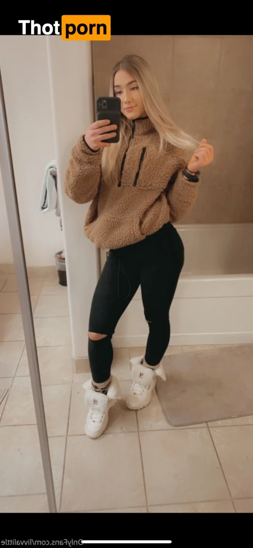 The girl next door 13919356