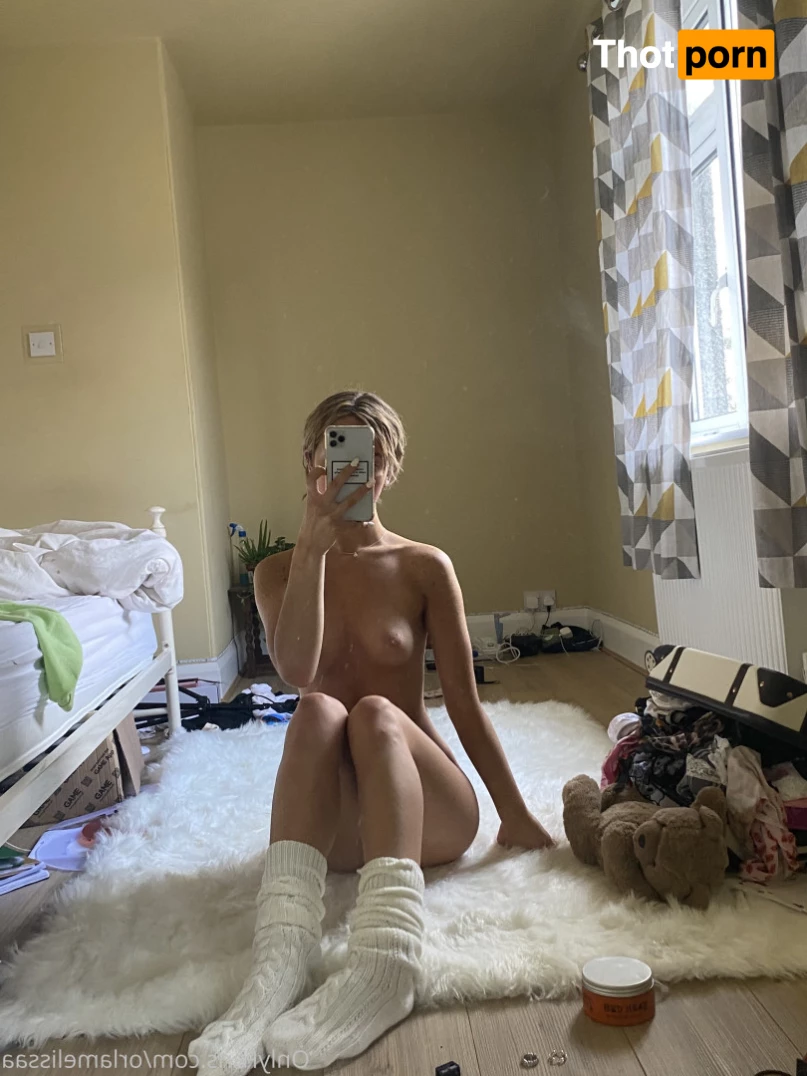 Paula Venessa 8330607