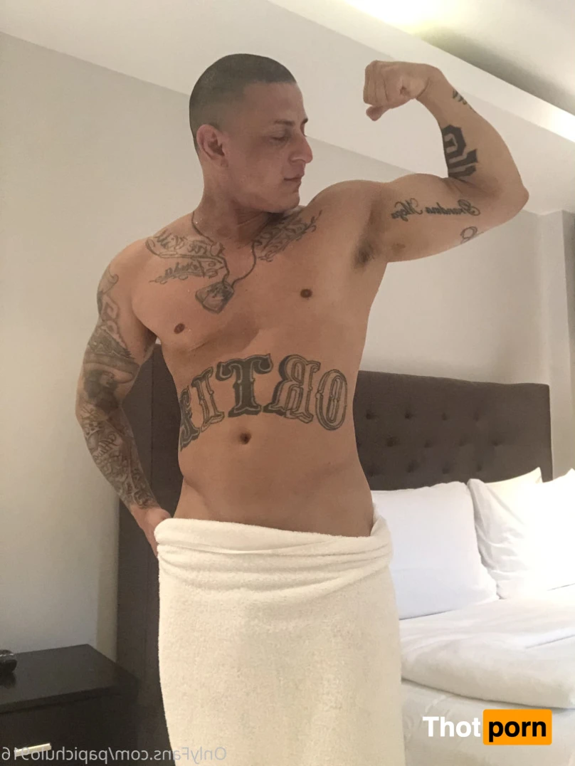 Latin smoothie 13717837