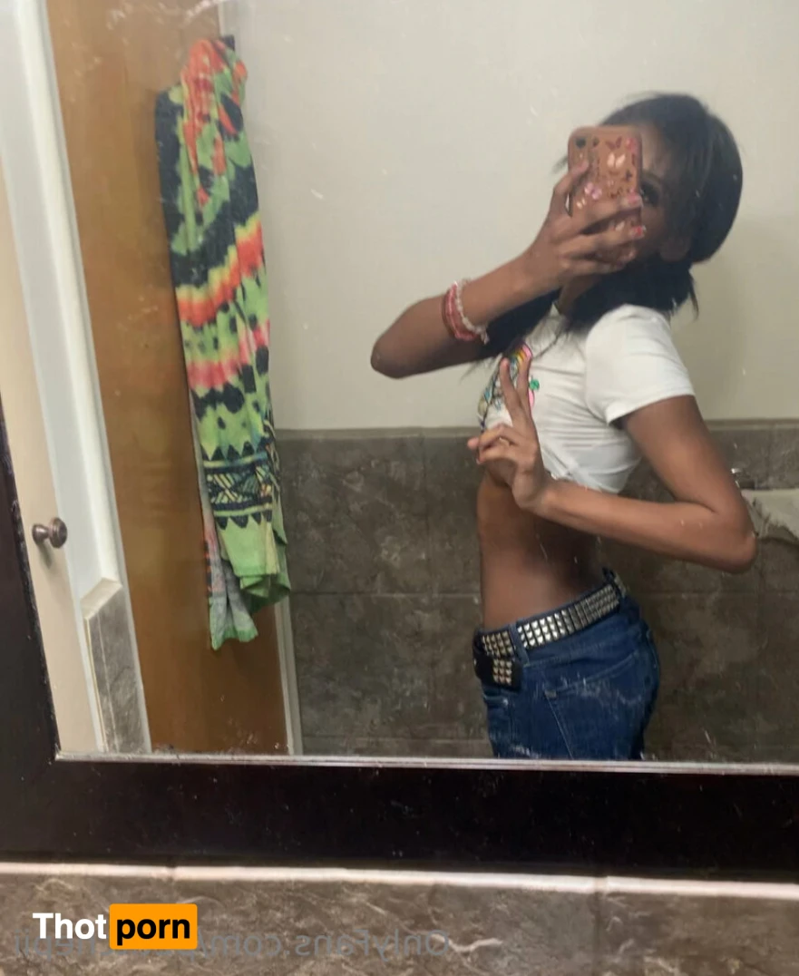 Janet Garrett 13569896