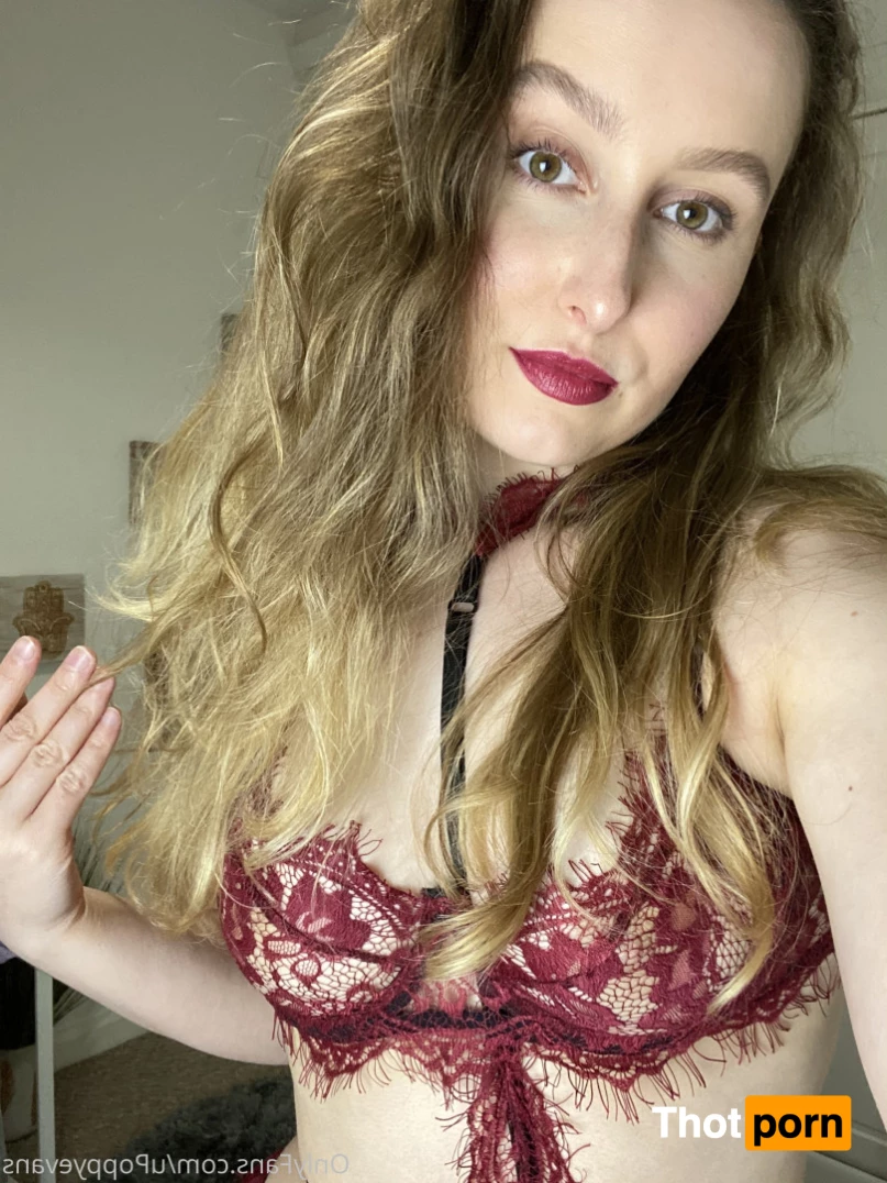 𝐏𝐎𝐏𝐏𝐘 𝐄𝐕𝐀𝐍𝐒 😈𝐓𝐇𝐑𝐄𝐄𝐒𝐎𝐌𝐄 𝐐𝐔𝐄𝐄𝐍 8309828