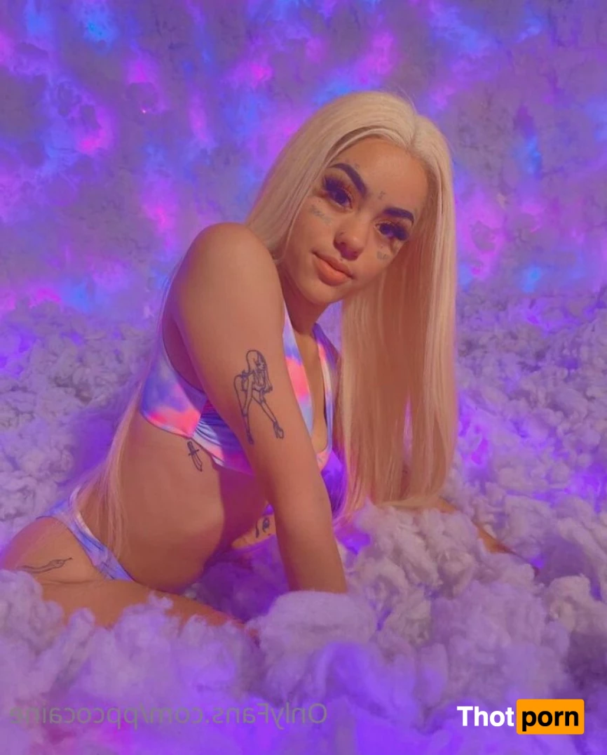 Da biggest brat 8280373