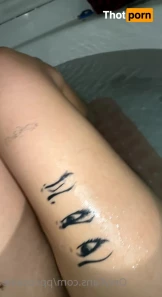 10093162