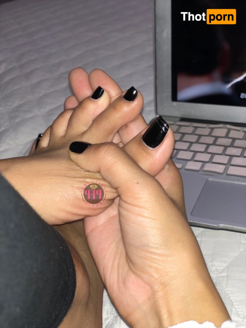 Goddess Paris 13116304