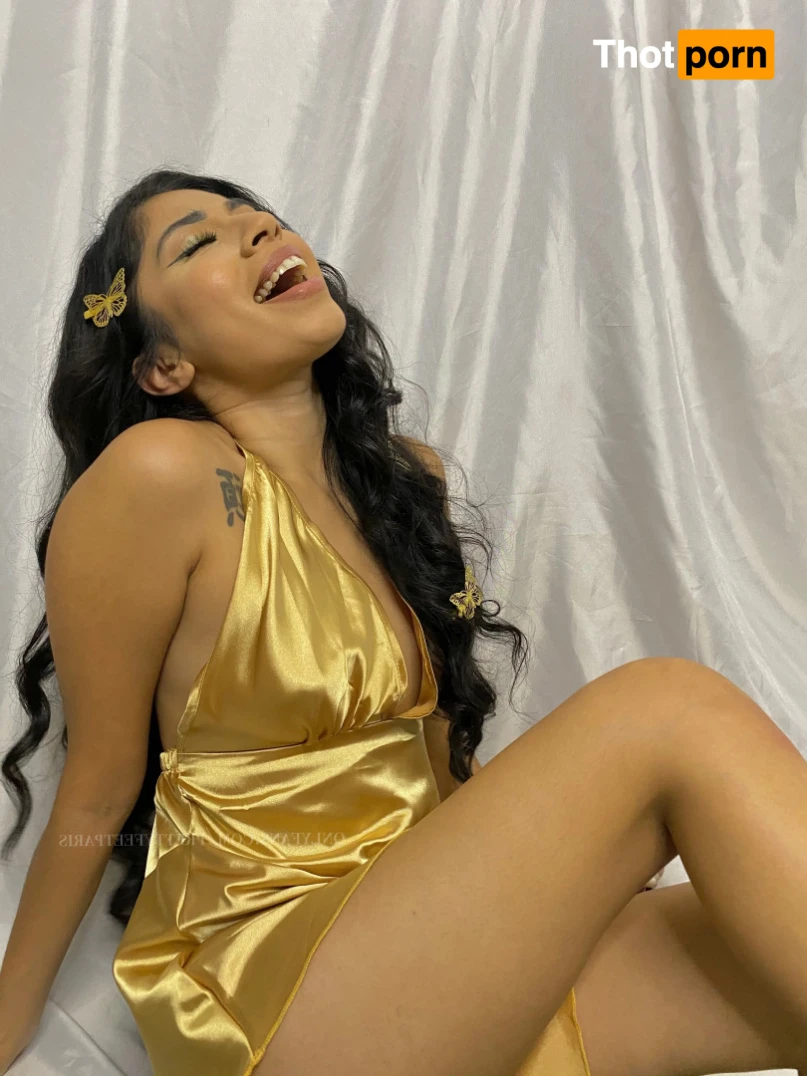 Goddess Paris 13117156