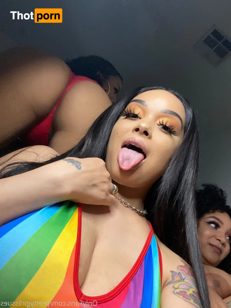 Prettygirlissues 8318455