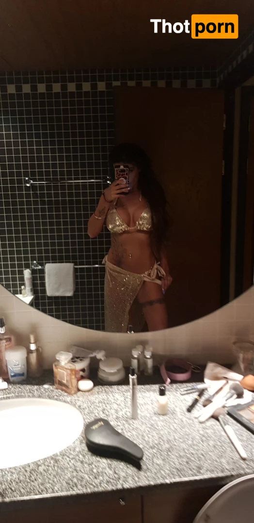 𝐂𝐨𝐜𝐤 𝐇𝐮𝐧𝐠𝐫𝐲 𝐏𝐨𝐬𝐡 𝐂𝐡𝐢𝐜𝐤 10157303