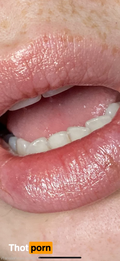 Hot Housewife 8312766