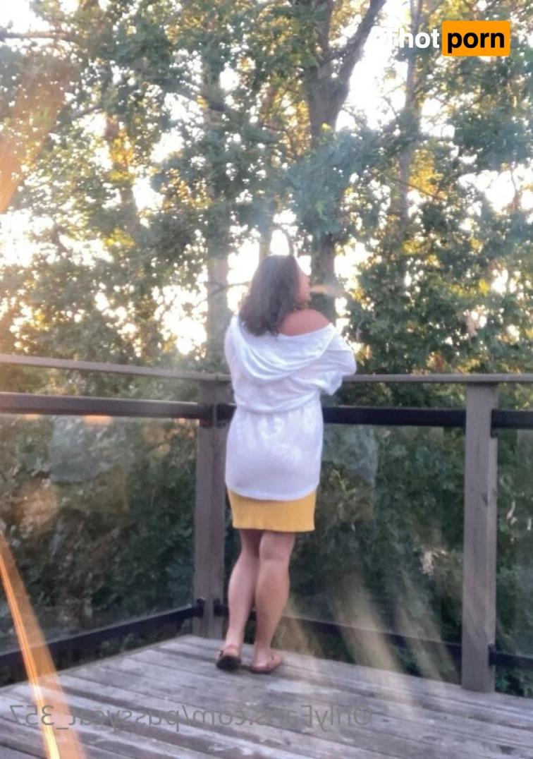 Naughty Kitty 8407185