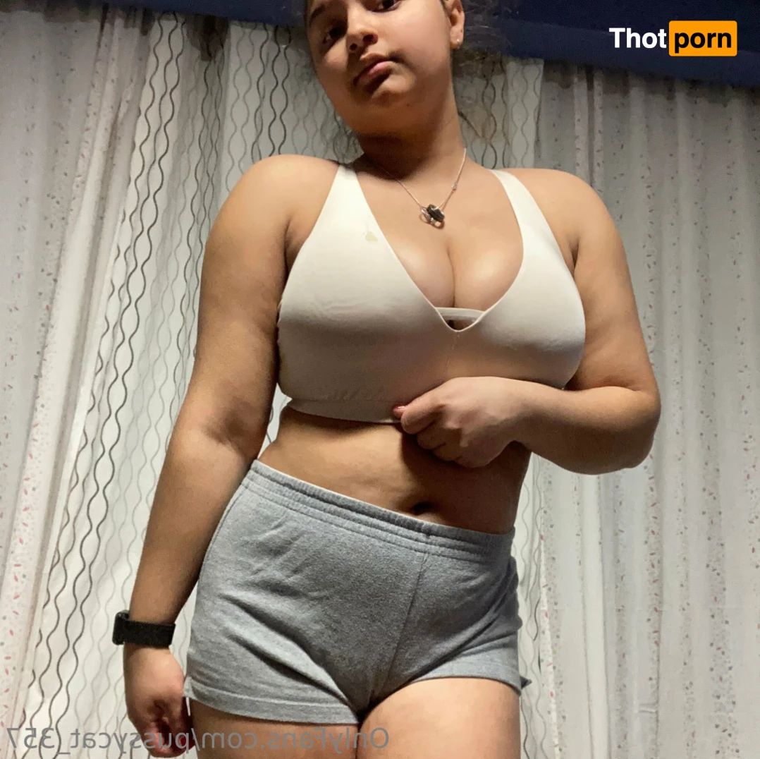 Naughty Kitty 15820827