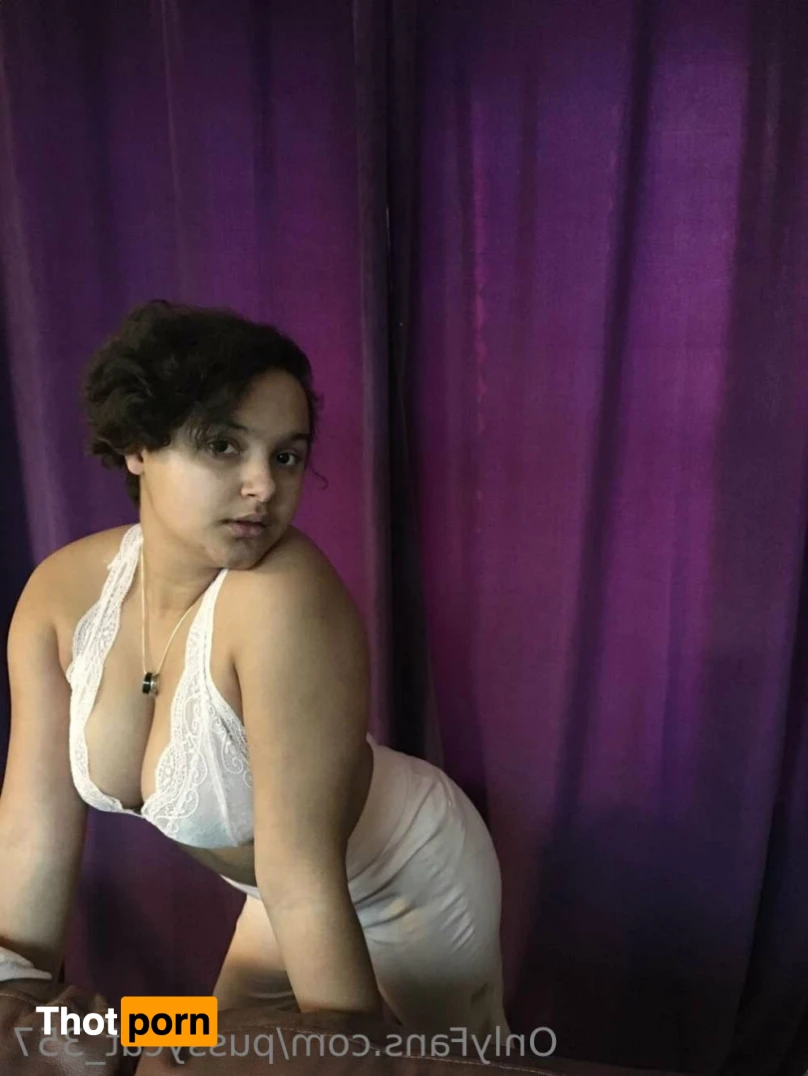 Naughty Kitty 15829463