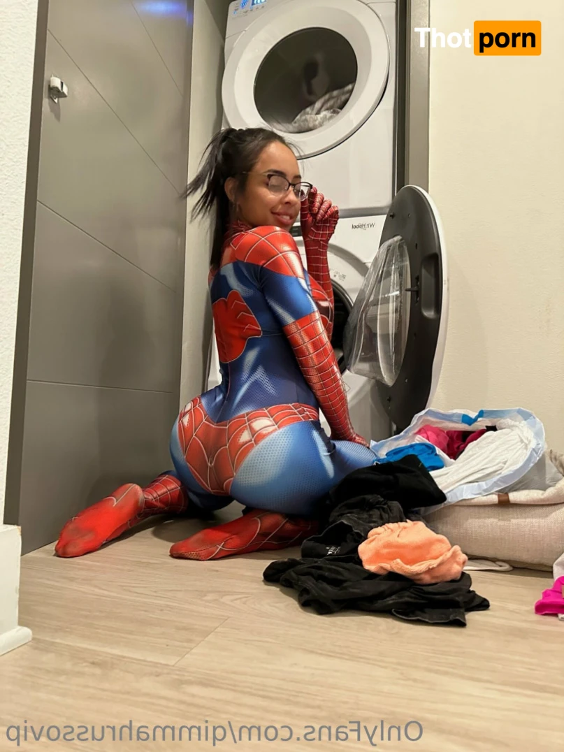 Qimmah Russo VIP 12950837