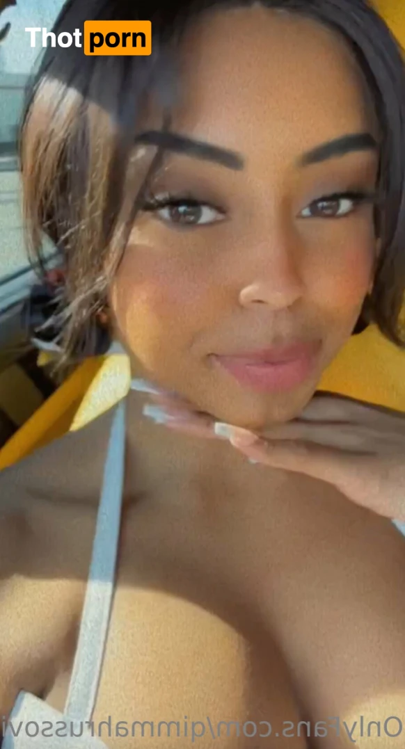 Qimmah Russo VIP 12951478