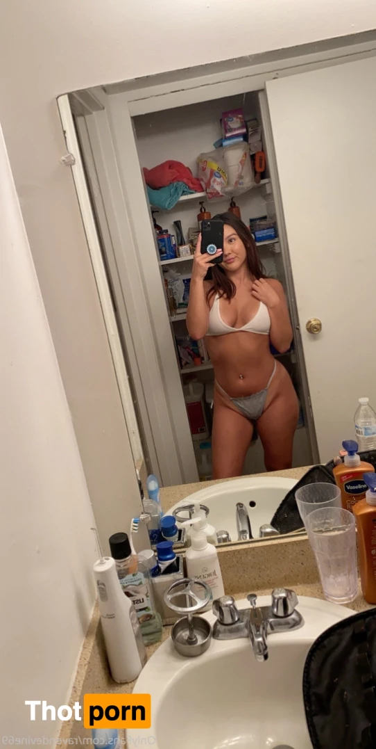 Raven Devine 8332725