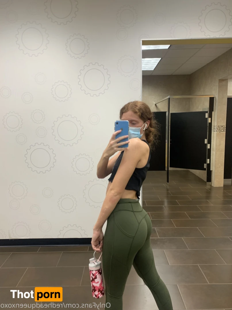 redheadqueenxoxo 12718452