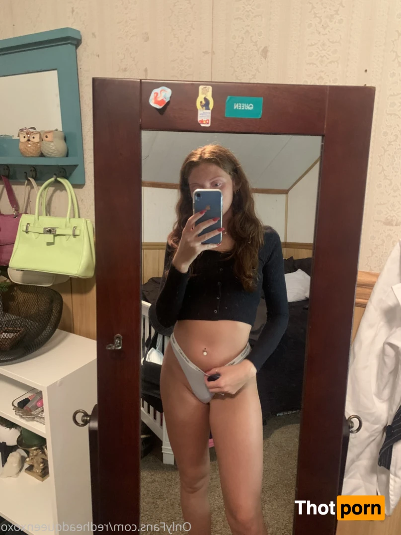 redheadqueenxoxo 12718881