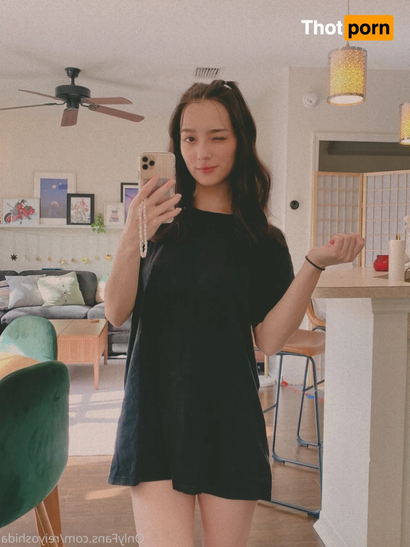 Rei Yoshida 12685129