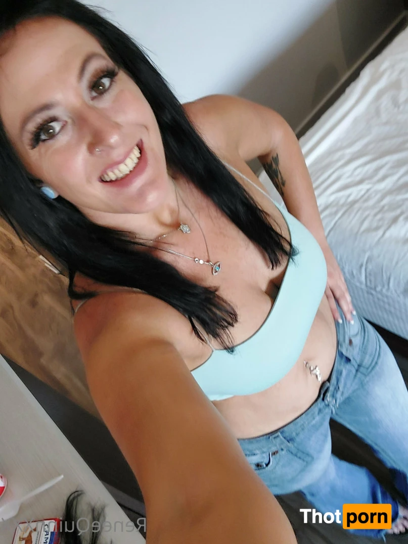 Renee Quinn, d*ck damsel 12659439