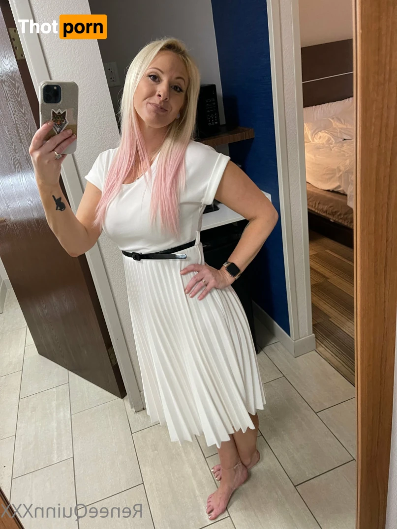 Renee Quinn, d*ck damsel 12659521