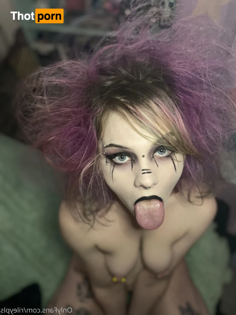 Riley Caacrinolaas 10155333