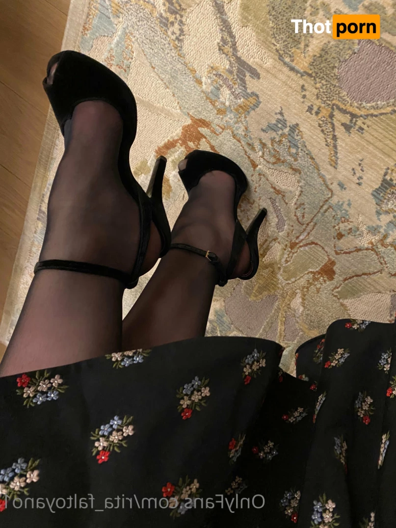 Rita Faltoyano® 8107346