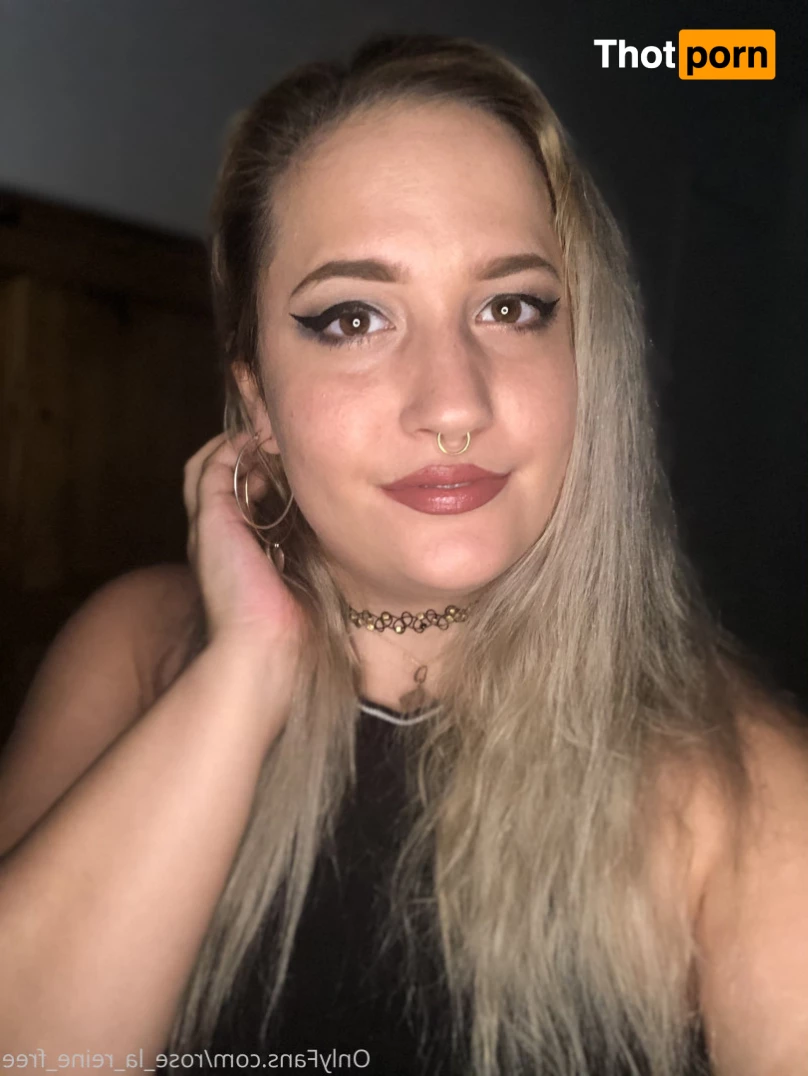 🌹𝓡𝓸𝓼𝓮 🌹 FULL VIDEOS ON WALL 10145112