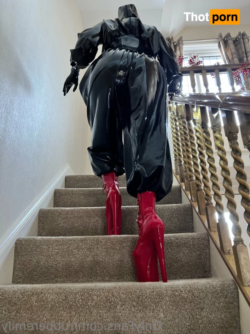 RubberEmily 12571962