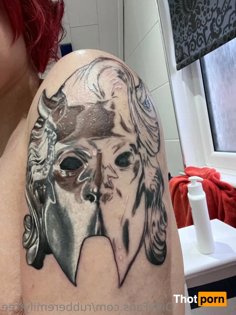 RubberEmilyFree 8094038