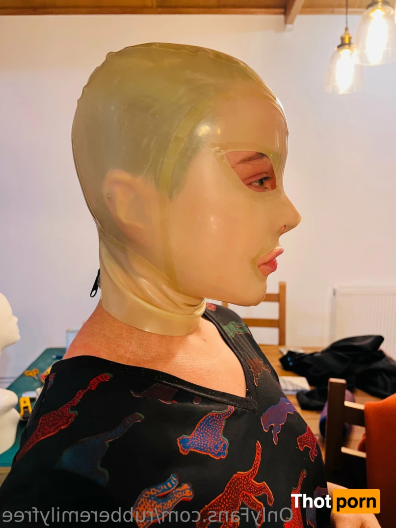 RubberEmilyFree 12568777