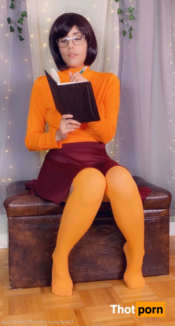 Saffron Bacchus 12504722